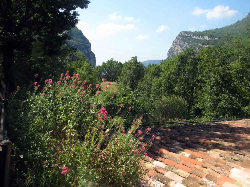 Chambre d’hôtes La Cascade Courmes Extérieur photo